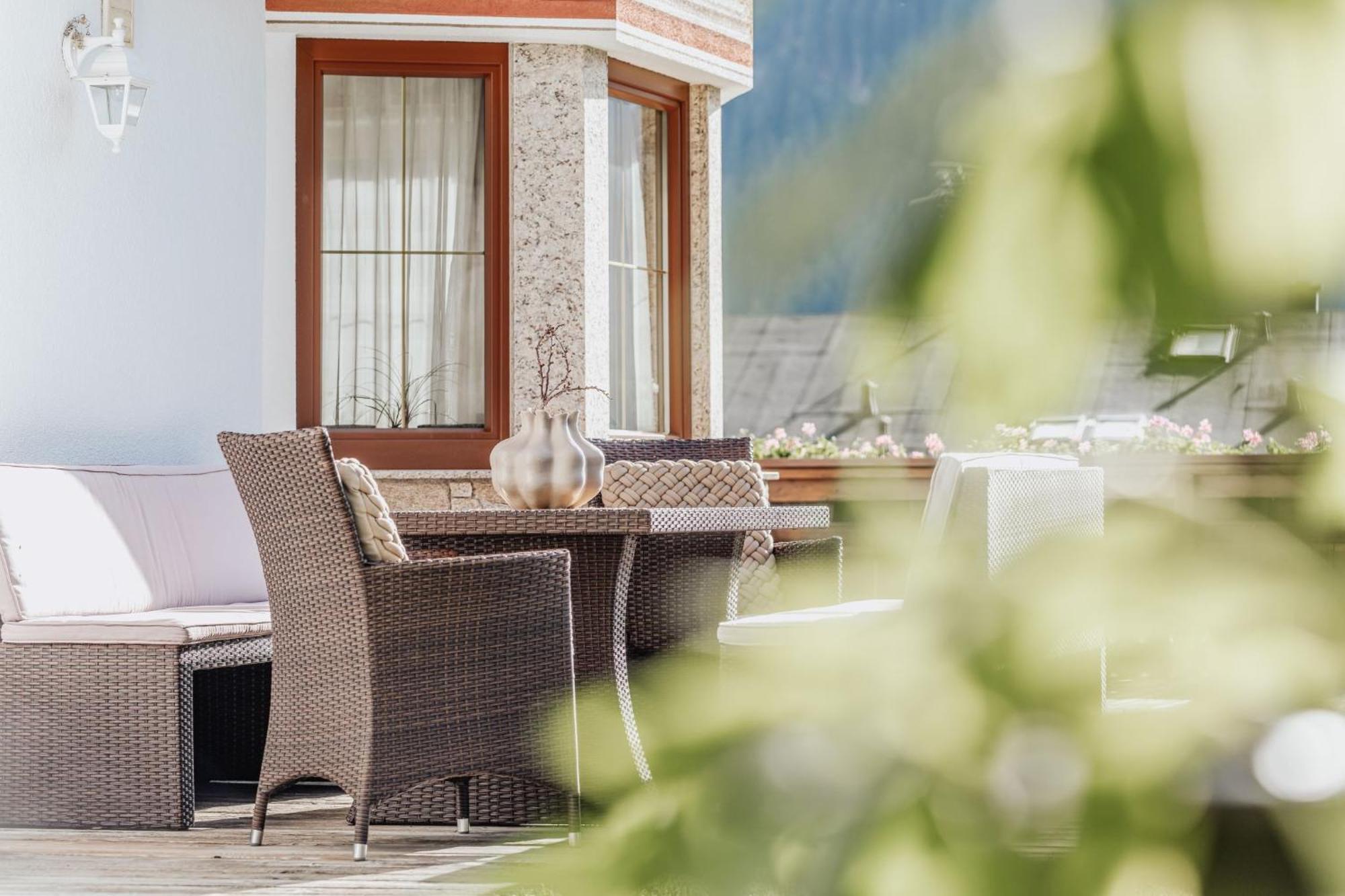 Bed and Breakfast Auer-Fiegl Зёльден Экстерьер фото